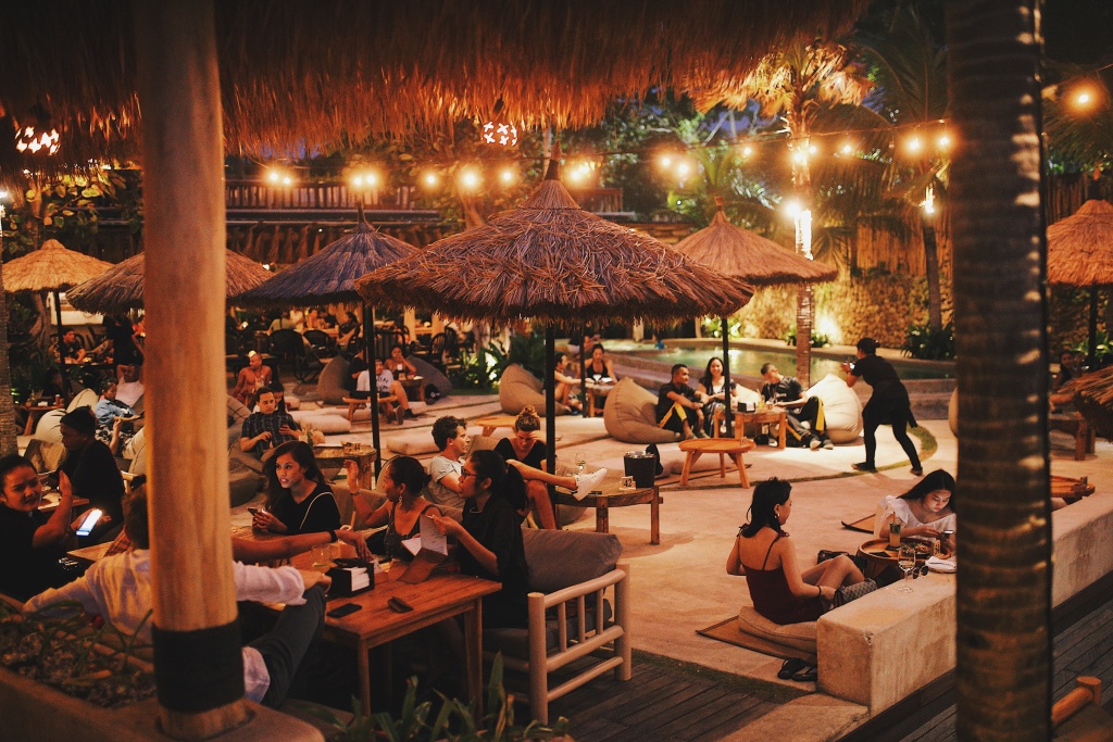 Do you need to chill out? It's easy at Seminyak's Mano Beach House