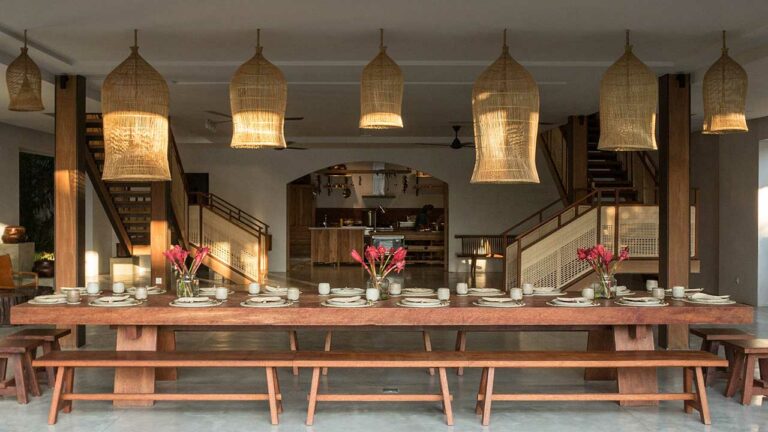seminyak restaurant, seminyak, seminyak food